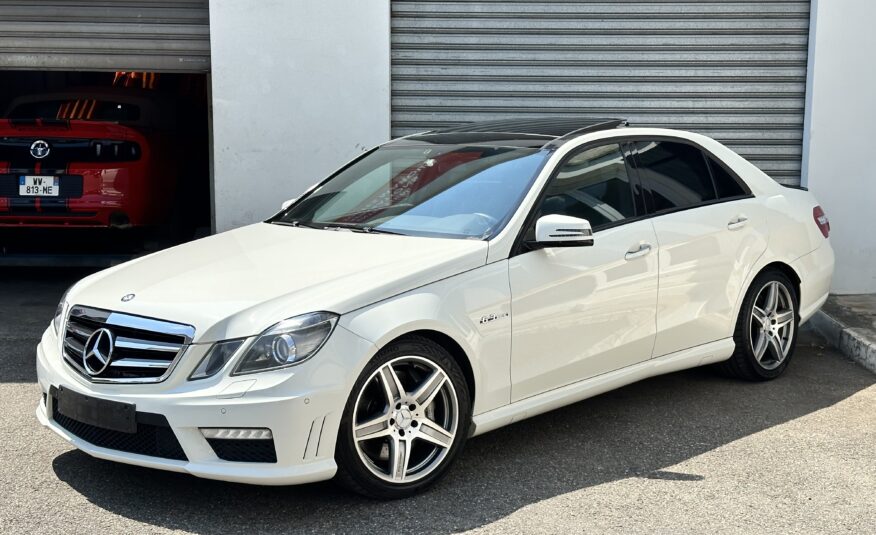 Mercedes Classe E63 AMG 6.3 V8