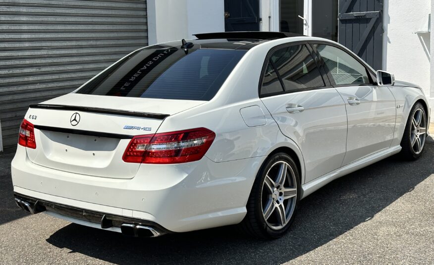 Mercedes Classe E63 AMG 6.3 V8