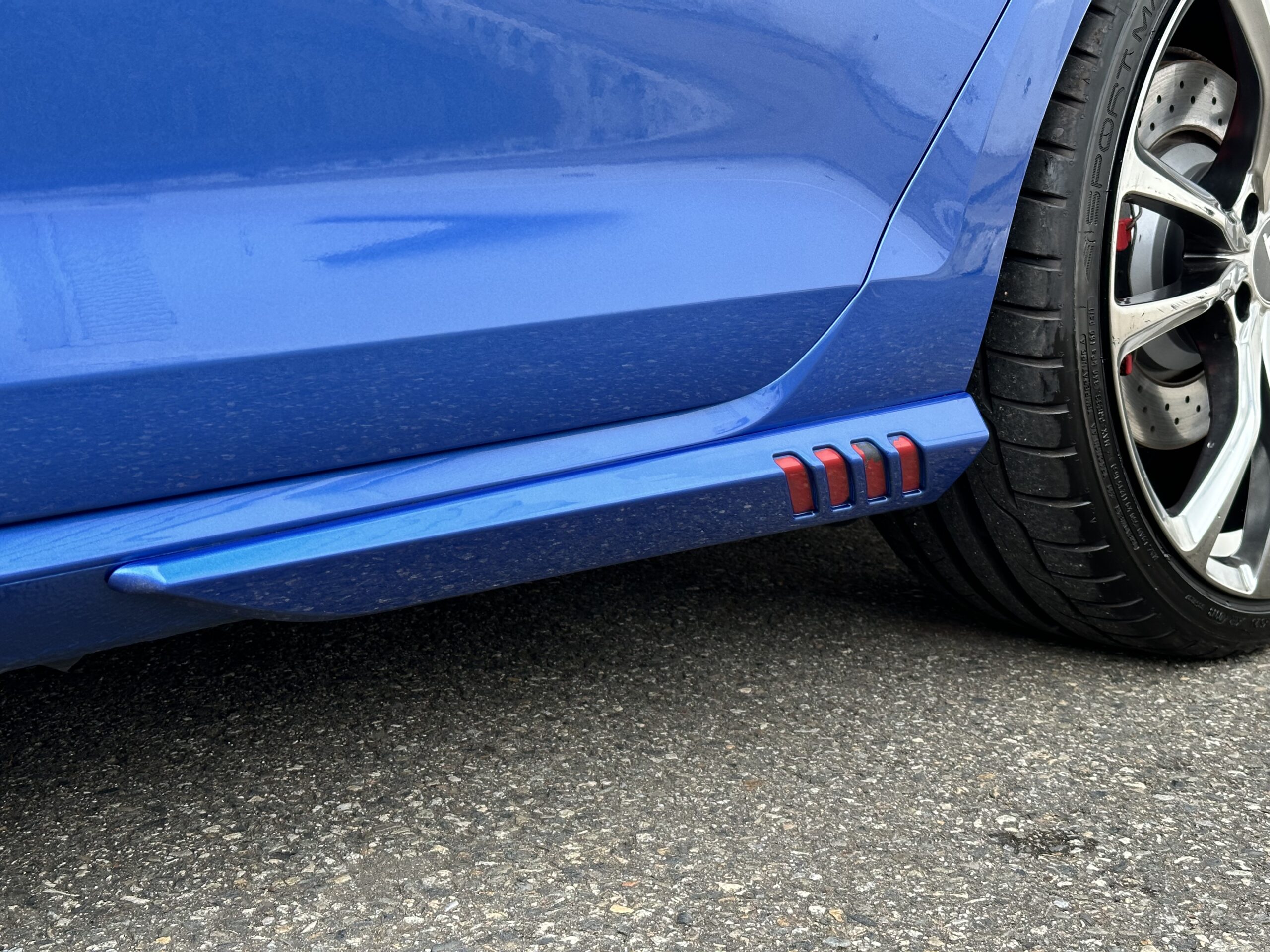 VOLKSWAGEN Golf VII GTI Performance ABT