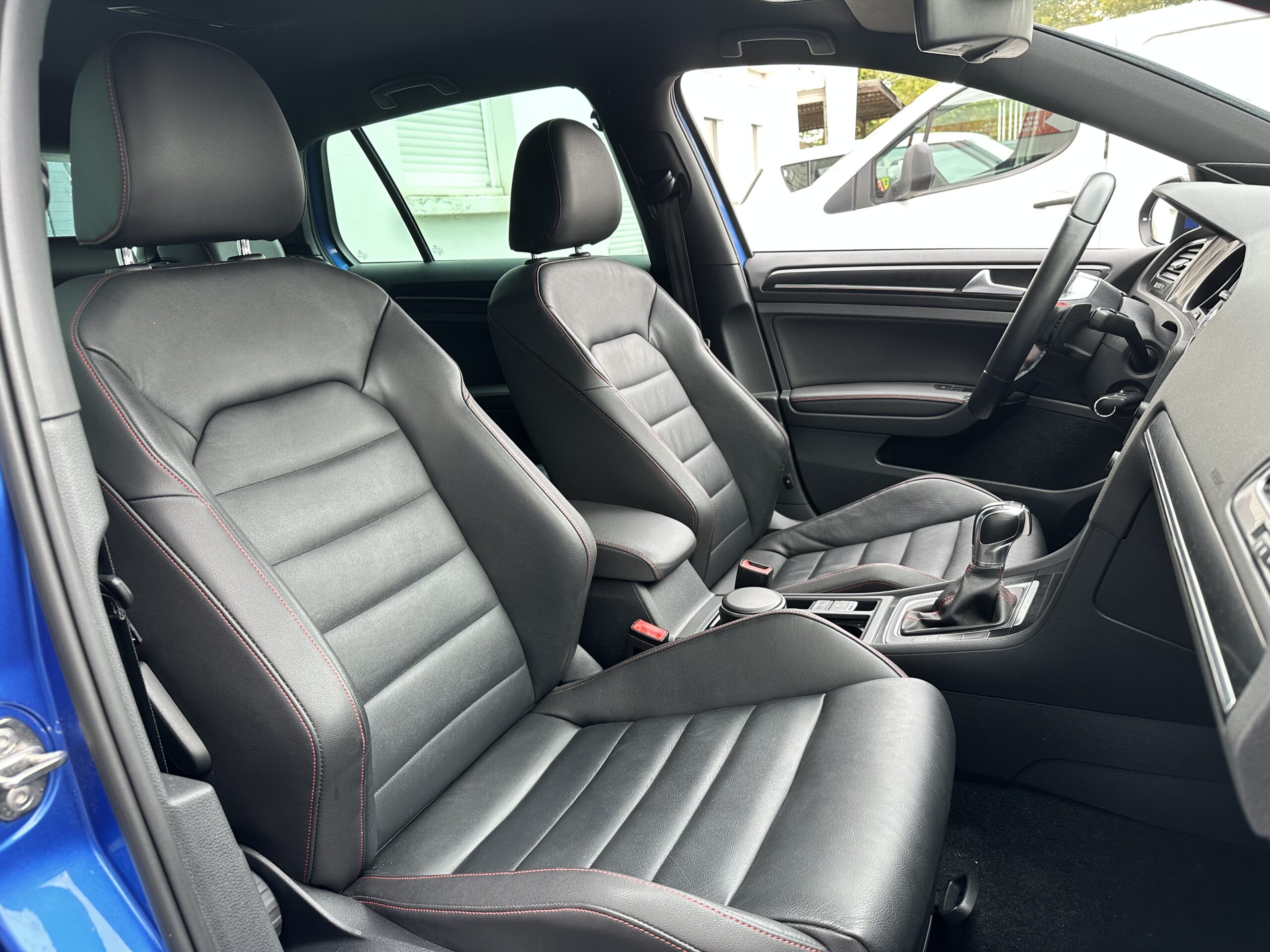 VOLKSWAGEN Golf VII GTI Performance ABT