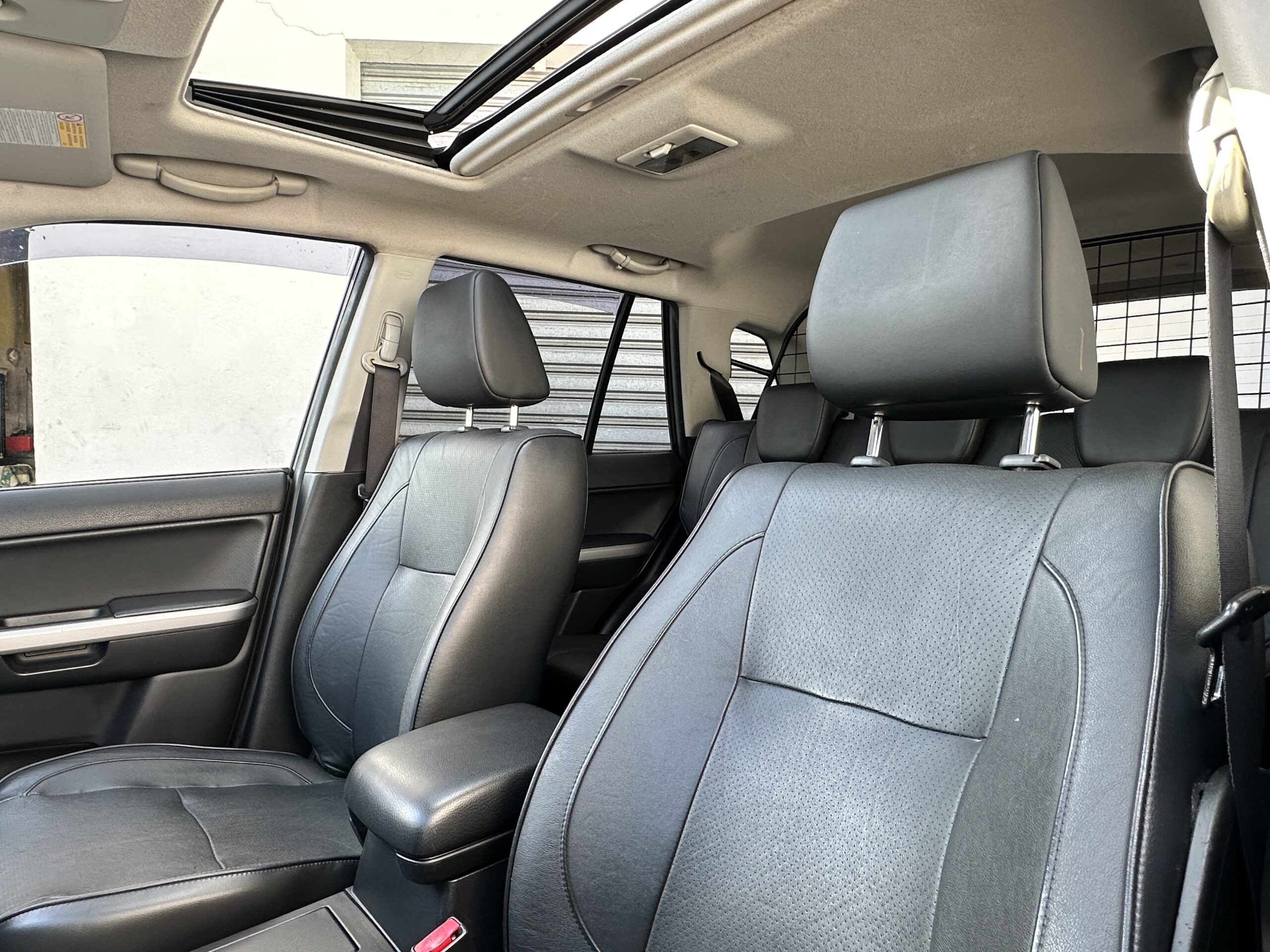 Suzuki Grand Vitara II 3.2 V6 “Édition 20ème Anniversaire”