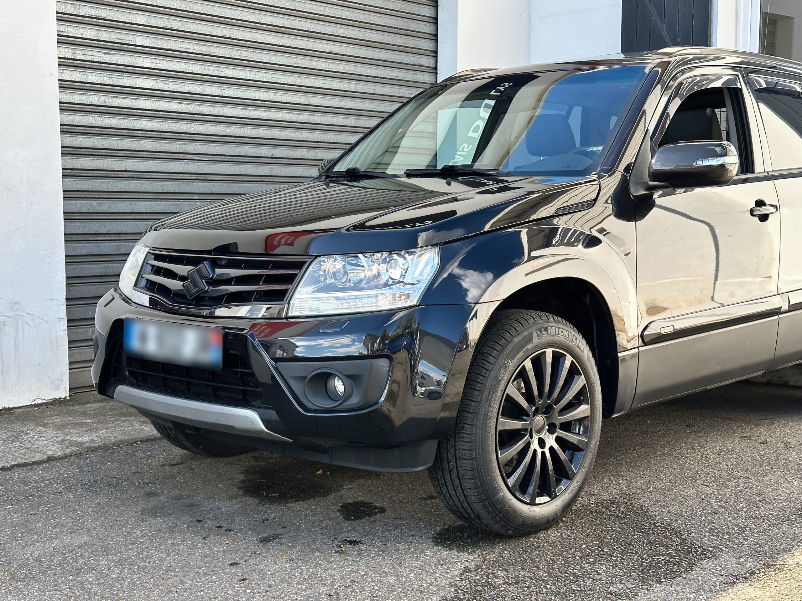 Suzuki Grand Vitara II 3.2 V6 “Édition 20ème Anniversaire”