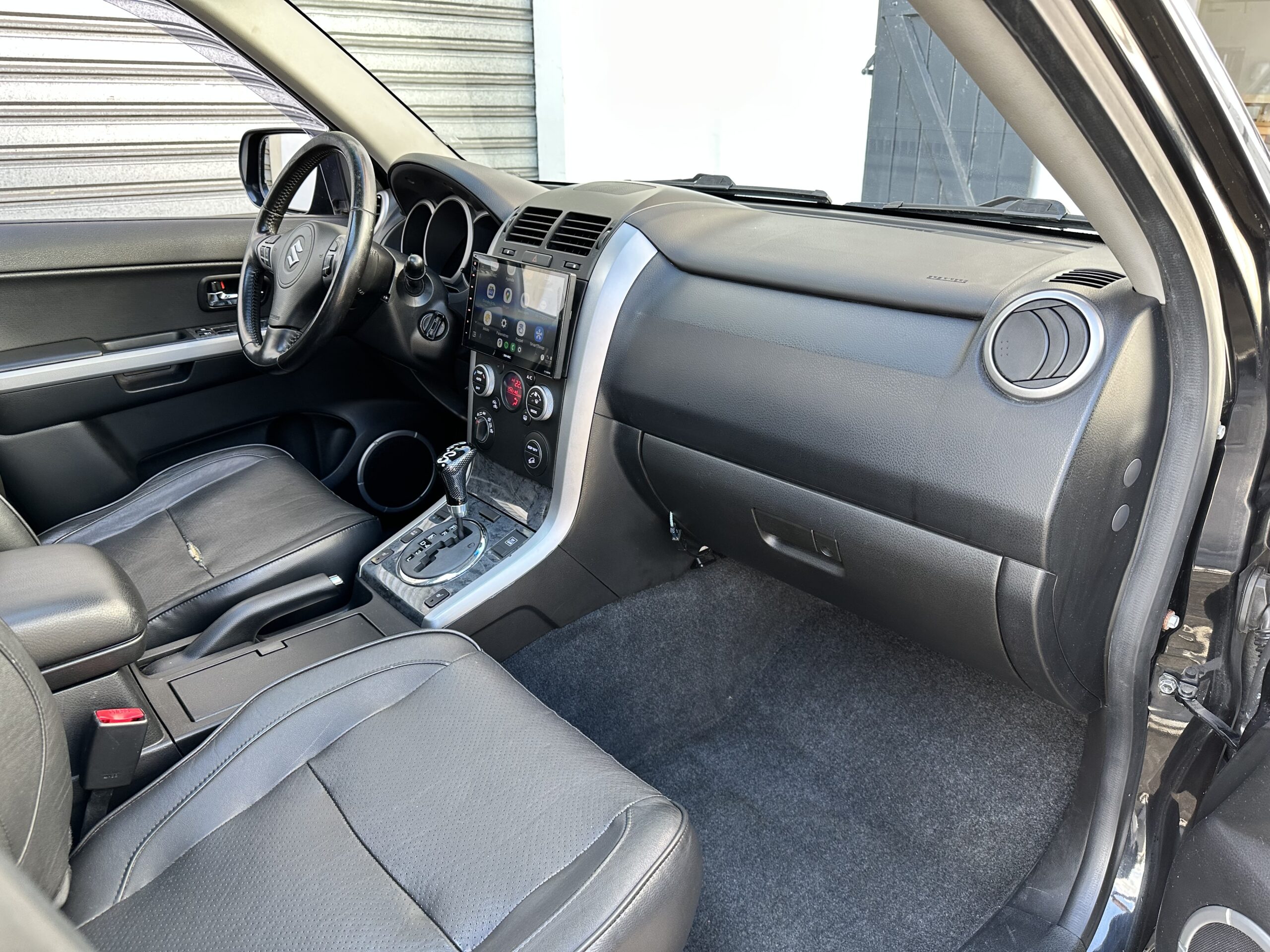 Suzuki Grand Vitara II 3.2 V6 “Édition 20ème Anniversaire”