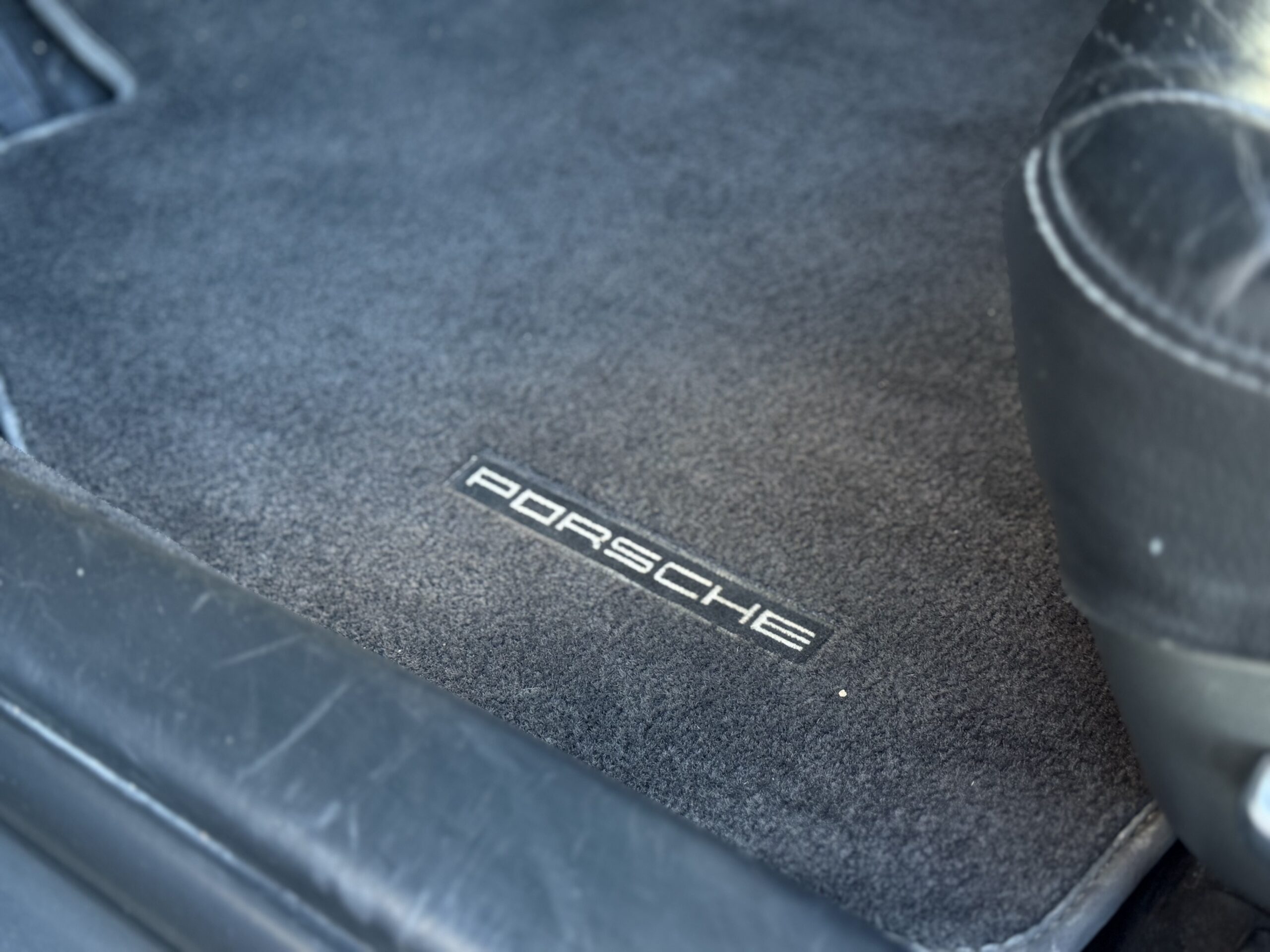 Porsche 911 Type 997 Carrera 2 BVM 325ch à vendre for sale en venta a la venta importation recherche personnalisée toulouse