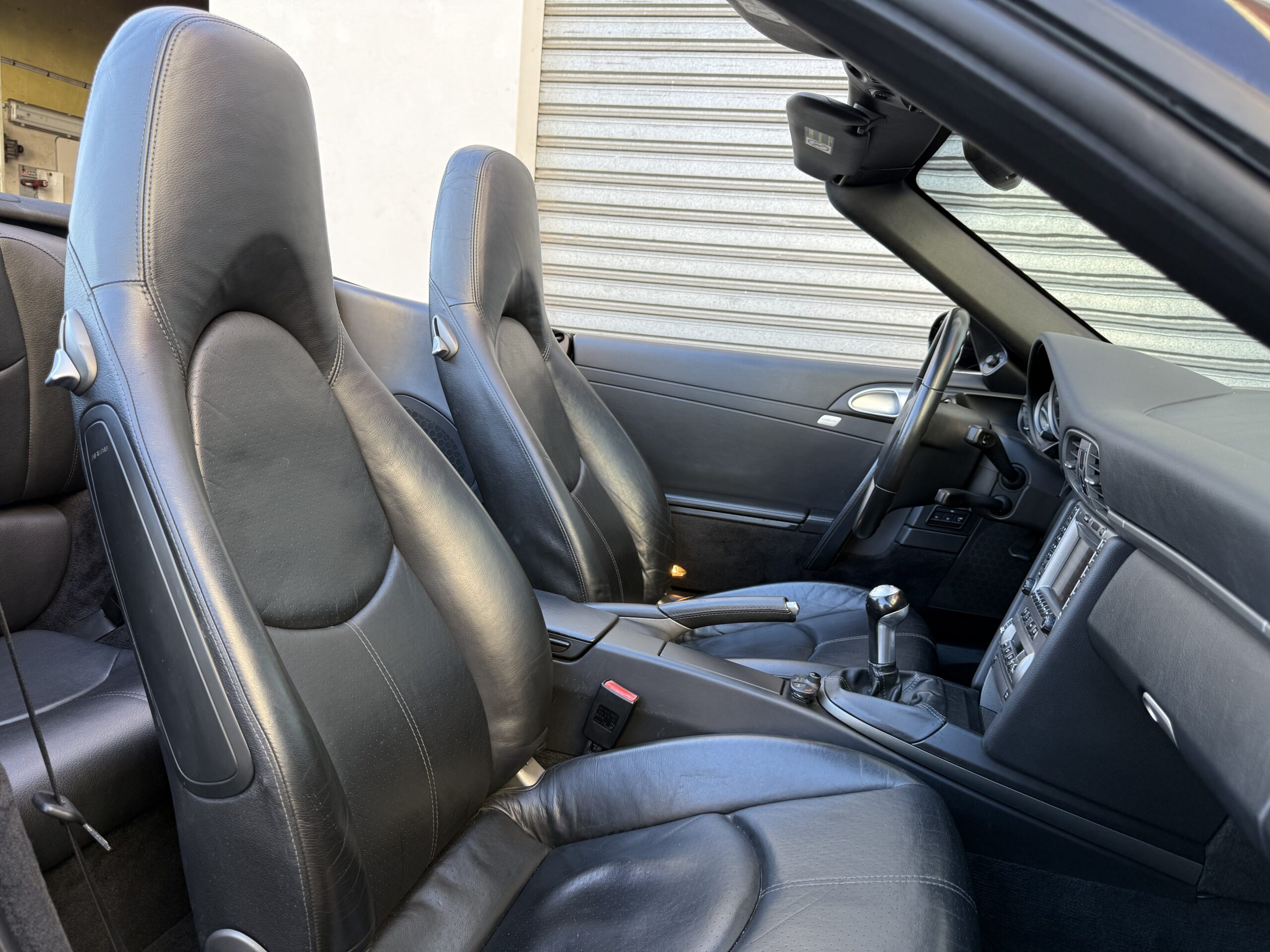 Porsche 911 Type 997 Carrera 2 BVM 325ch à vendre for sale en venta a la venta importation recherche personnalisée toulouse