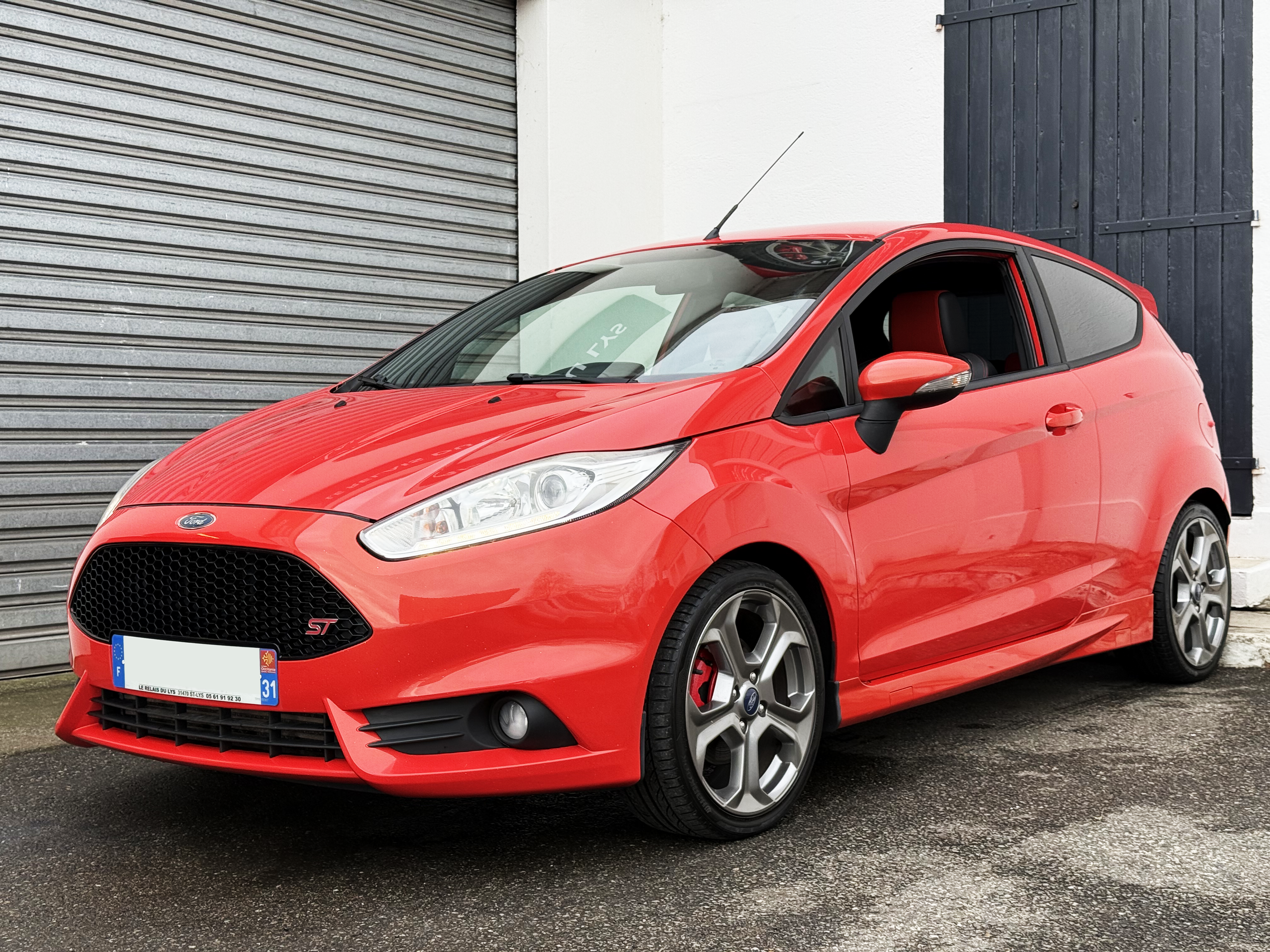 FORD Fiesta ST 182 1.6 Ecoboost – Lava Rot