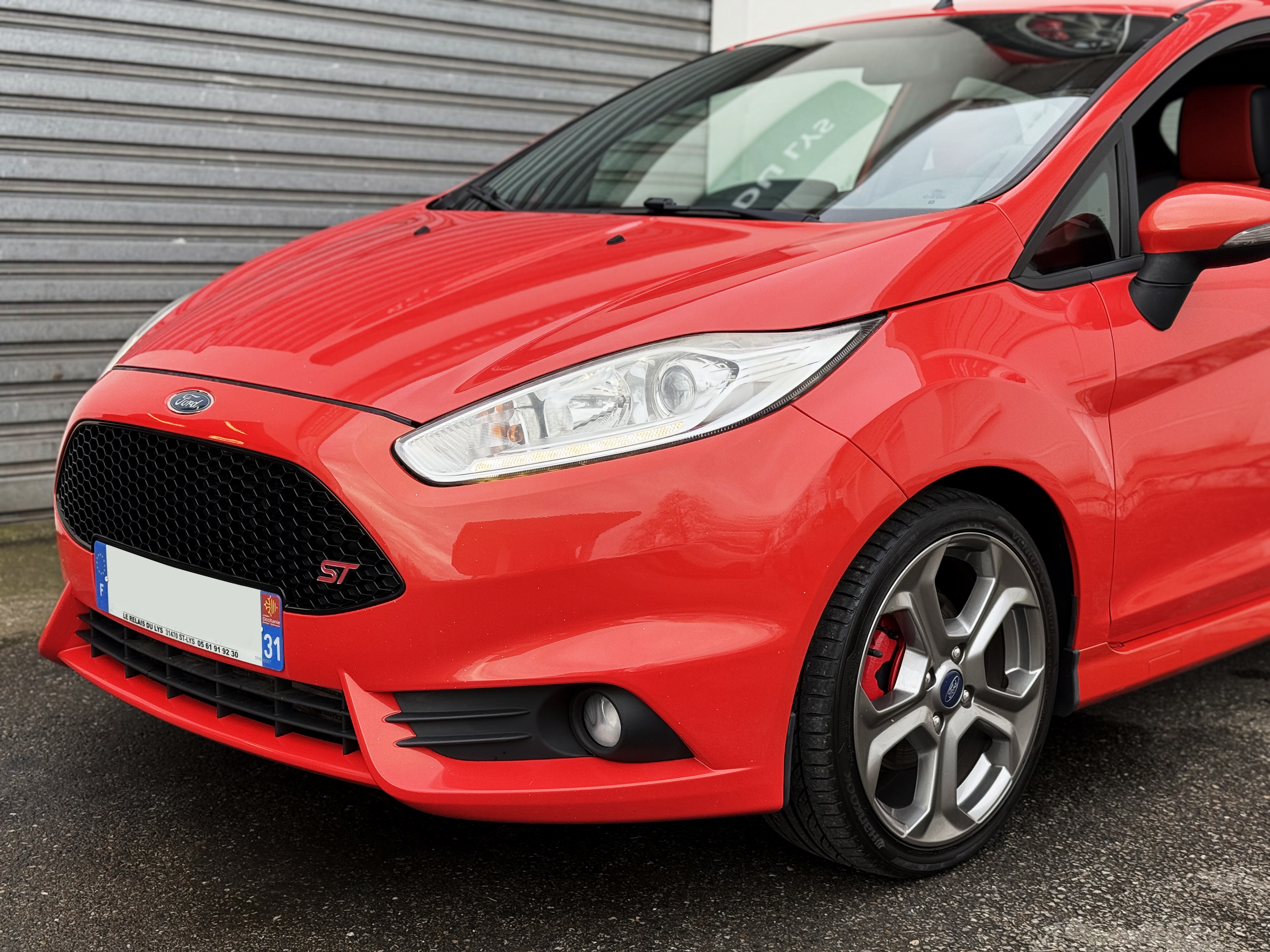FORD Fiesta ST 182 1.6 Ecoboost – Lava Rot
