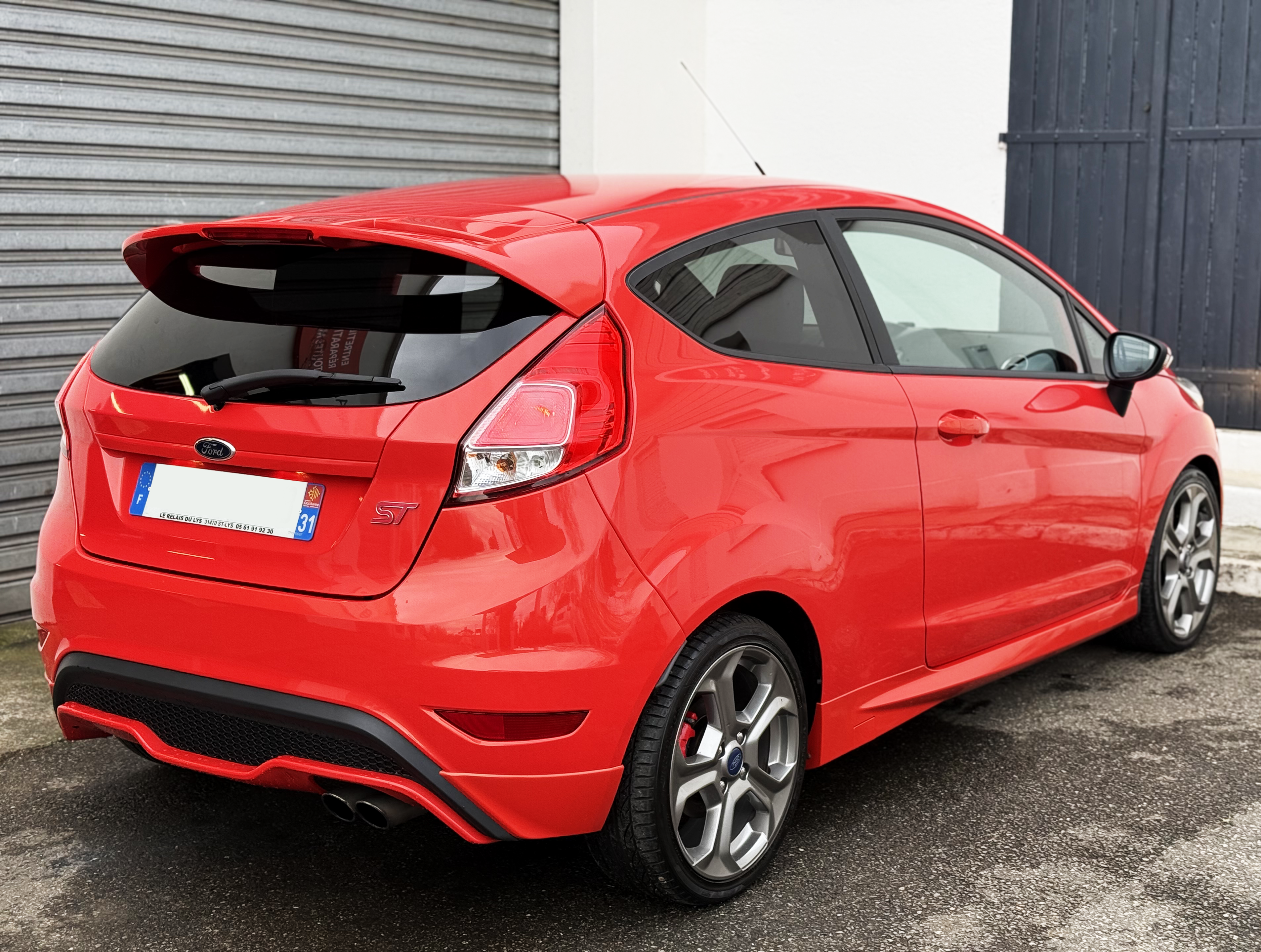 FORD Fiesta ST 182 1.6 Ecoboost – Lava Rot