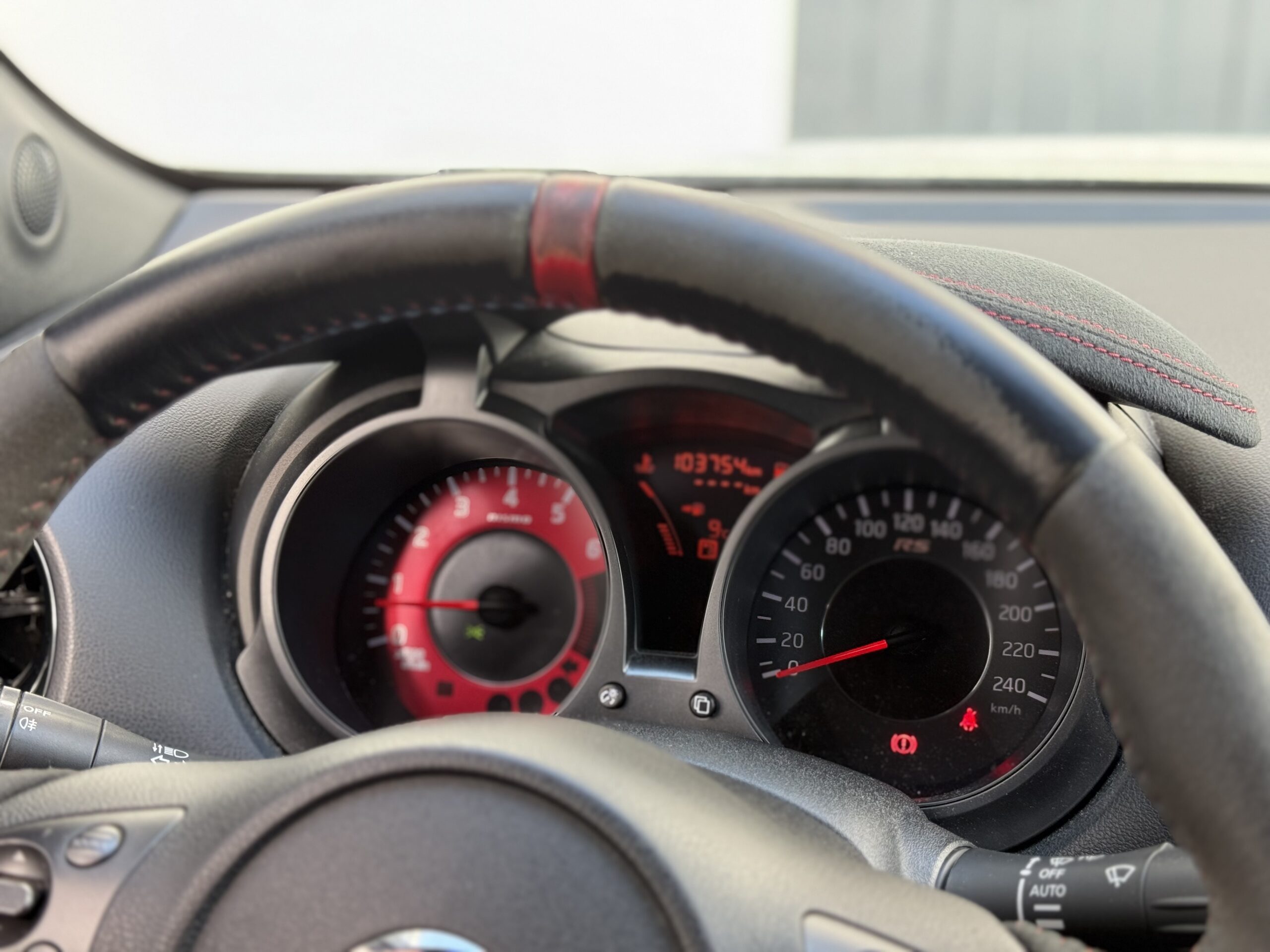 Nissan Juke Nismo à vendre Toulouse Le Relais du lys spécialiste véhicule sportif premium entretien réparation importation