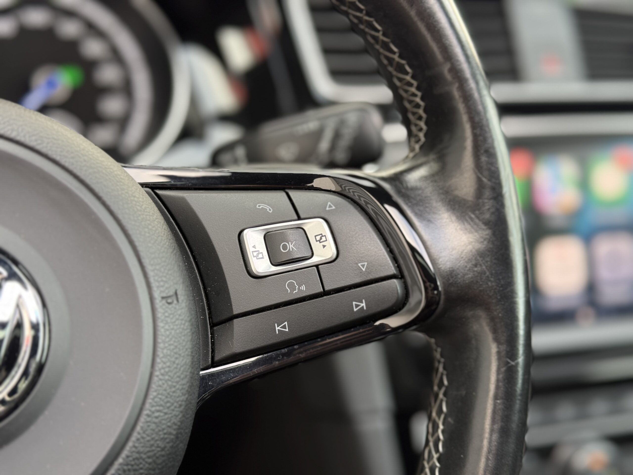 Volkswagen Golf 7R DSG6 3P 300ch à vendre occasion Toulouse importation véhicule premium et sportif entretien reparation