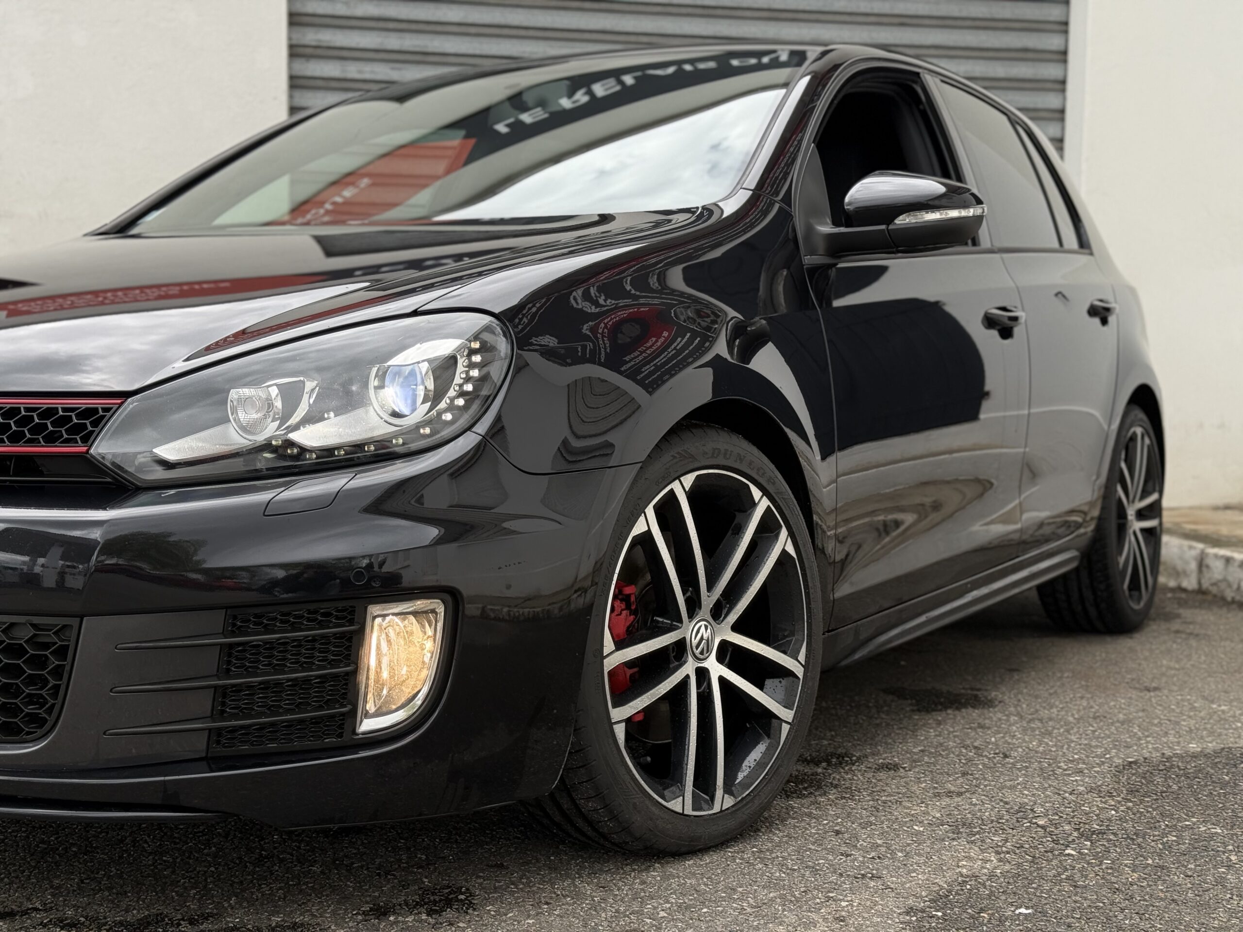 Volkswagen Golf VI GTI 210