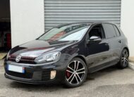 Volkswagen Golf VI GTI 210