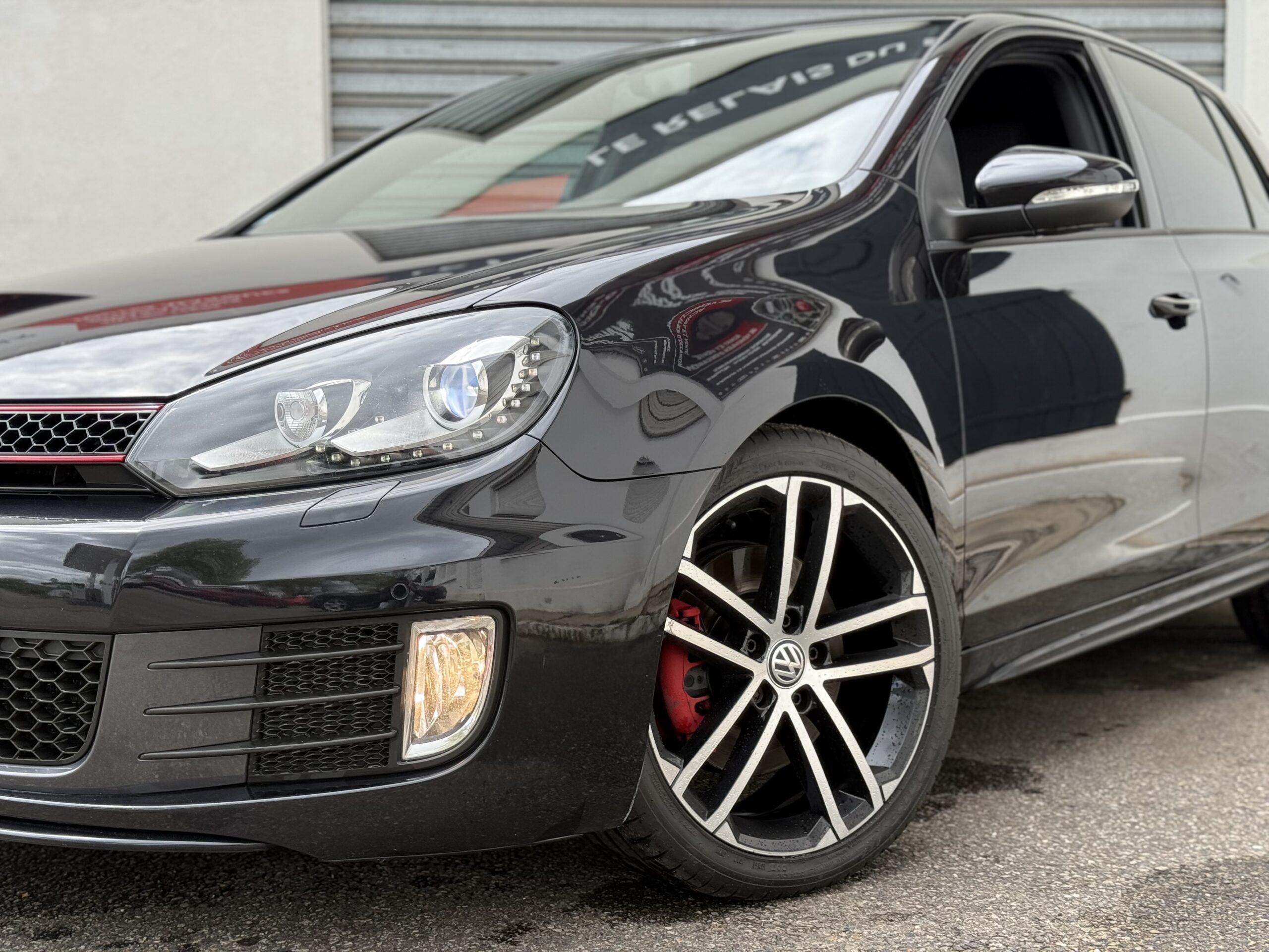 Volkswagen Golf VI GTI 210