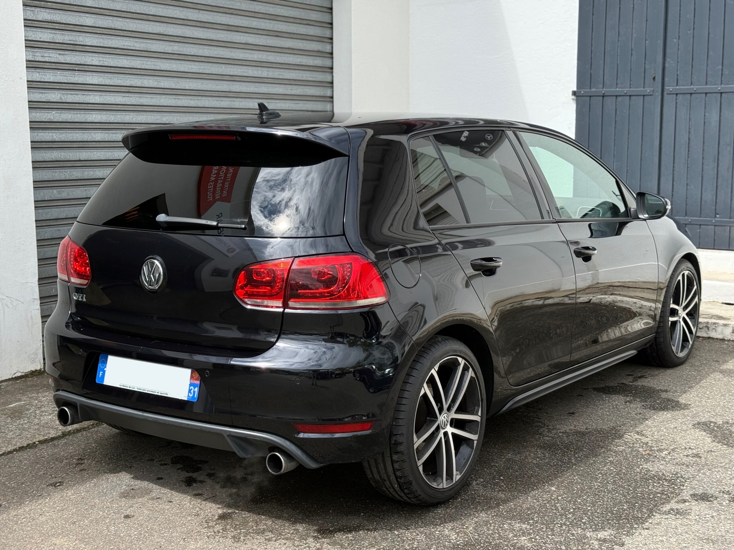 Volkswagen Golf VI GTI 210