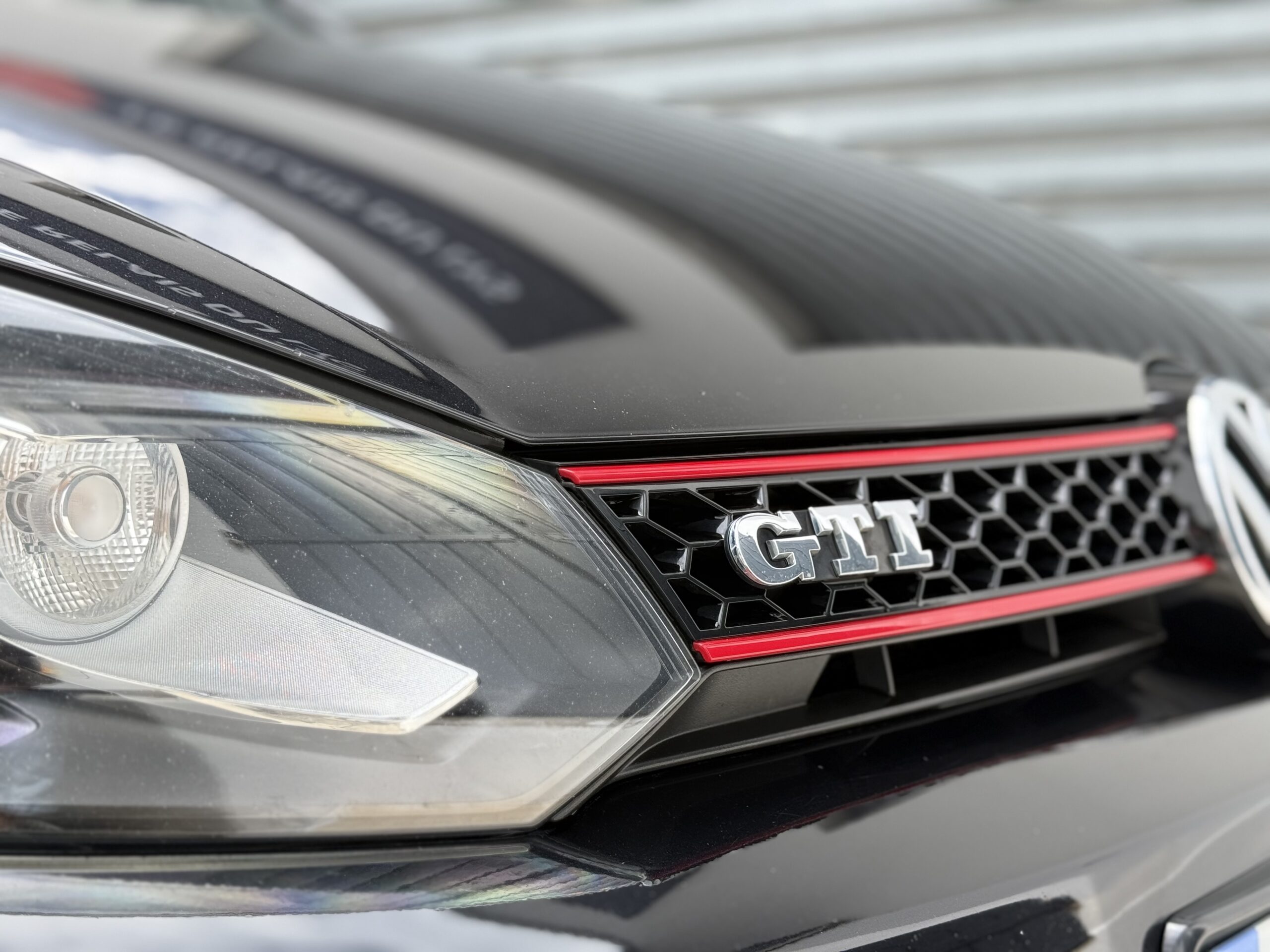 Volkswagen Golf VI GTI 210