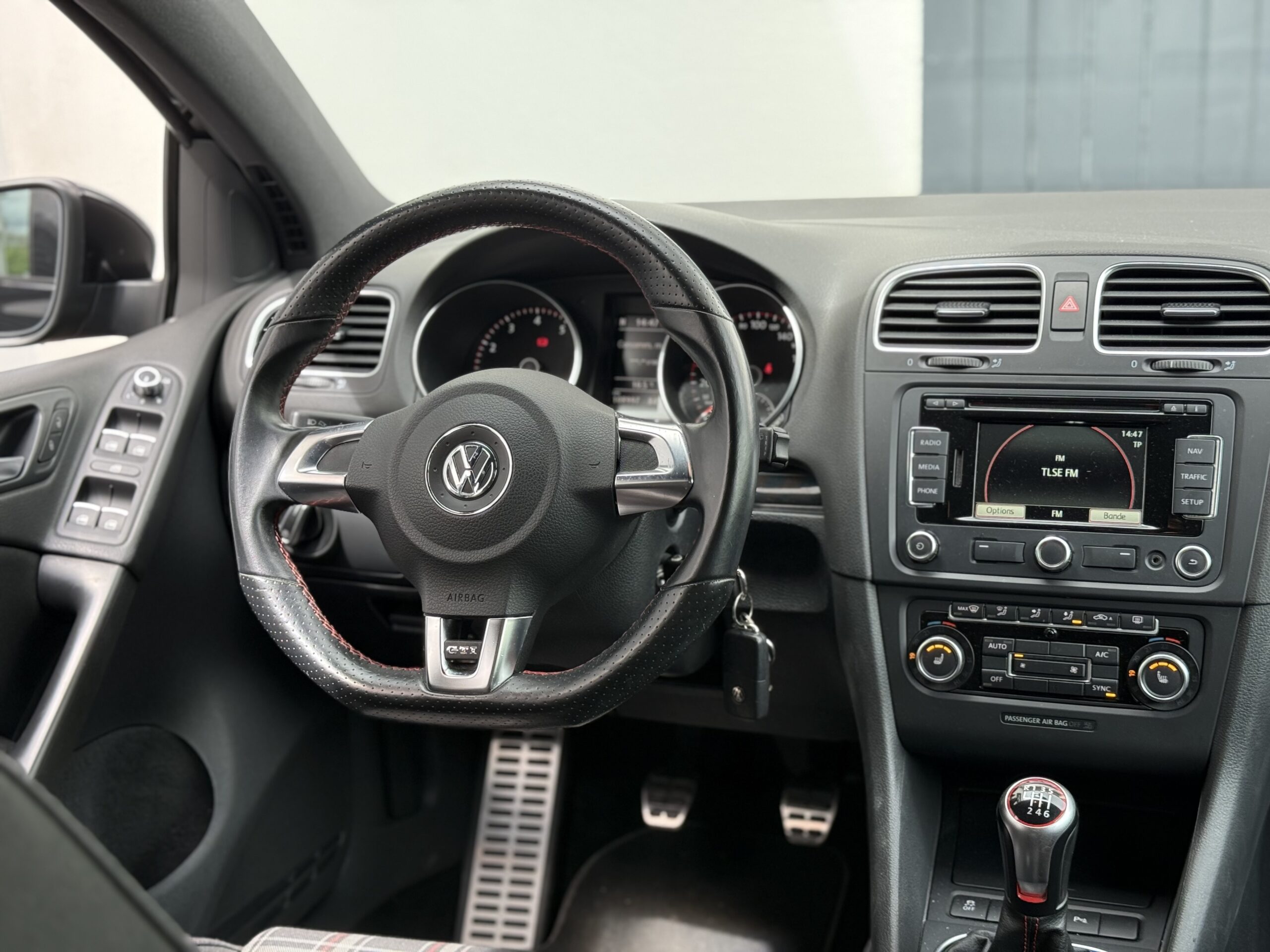 Volkswagen Golf VI GTI 210