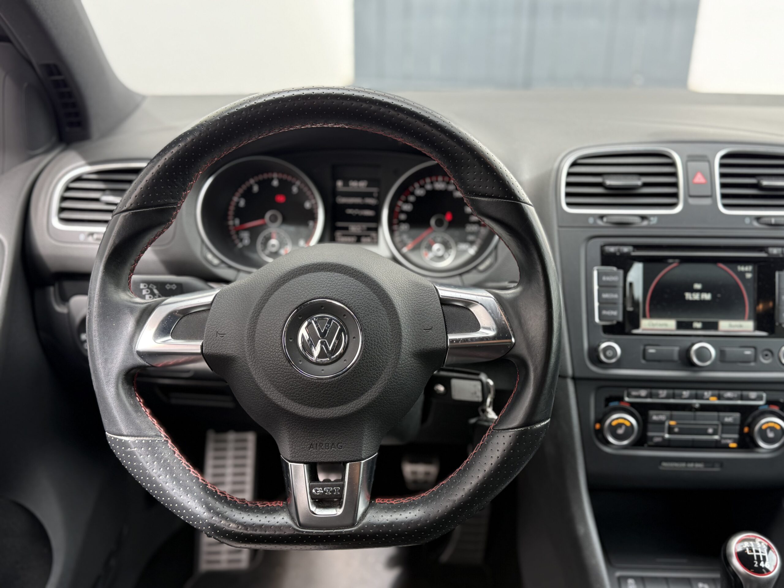 Volkswagen Golf VI GTI 210