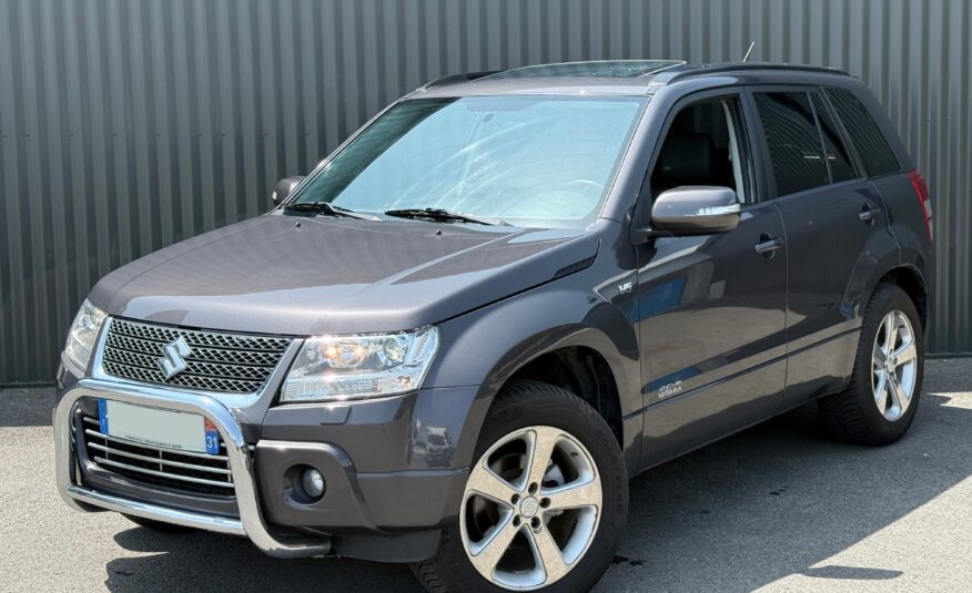 Suzuki Grand Vitara II 3.2 V6 “Édition 20ème Anniversaire”