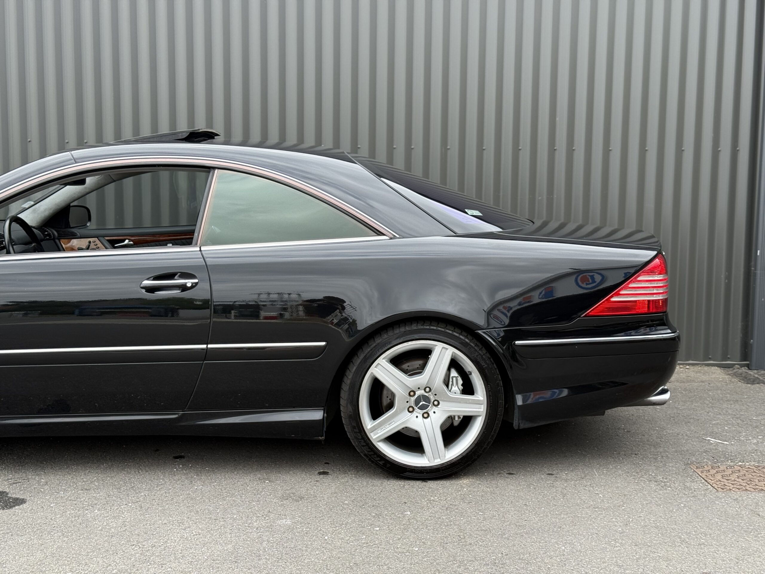 Mercedes CL55 AMG Kompressor 2003 – coupé V8 5.4L Kompressor 500 ch en excellent état, entretien complet, véhicule non fumeur