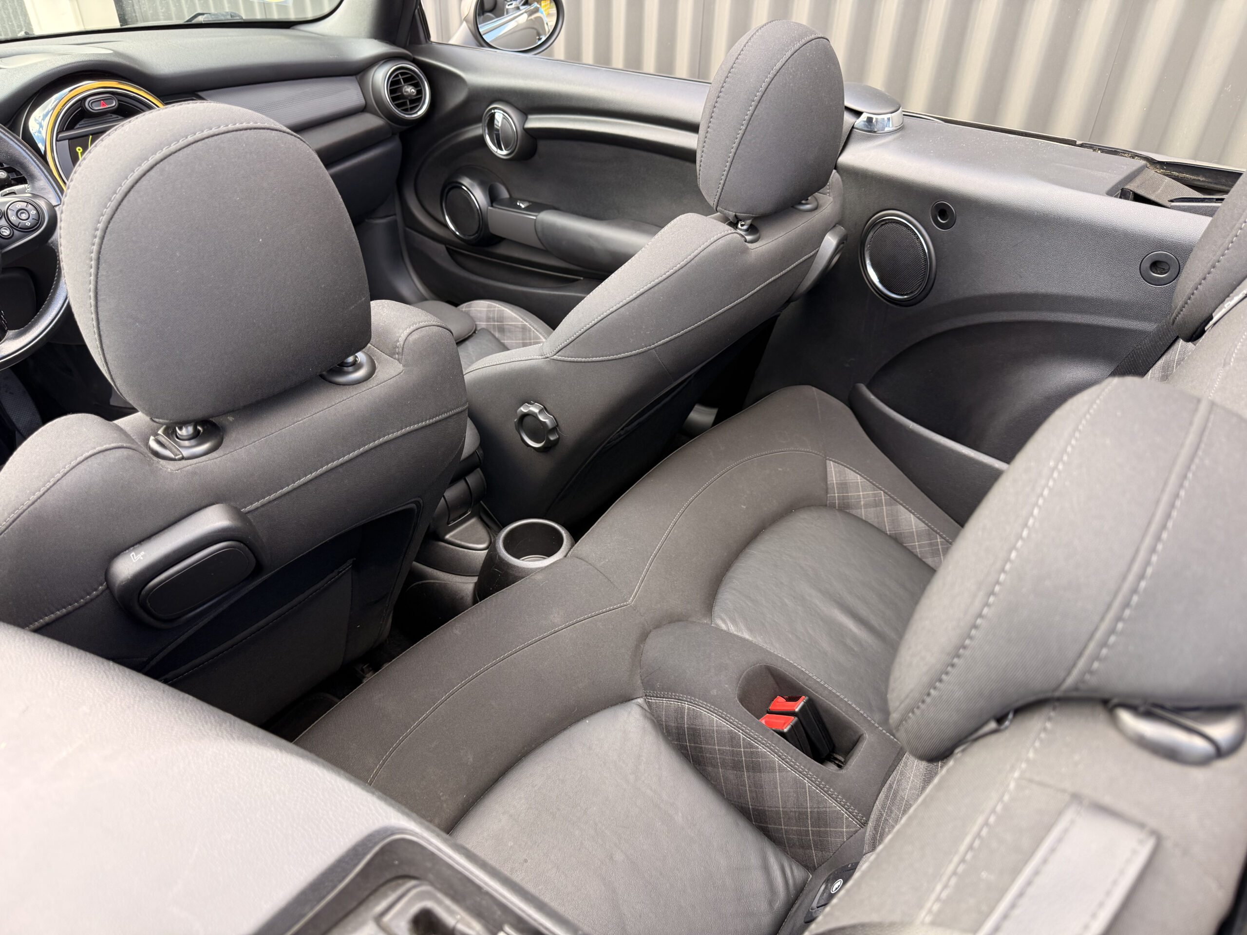 Mini Cooper D Cabriolet